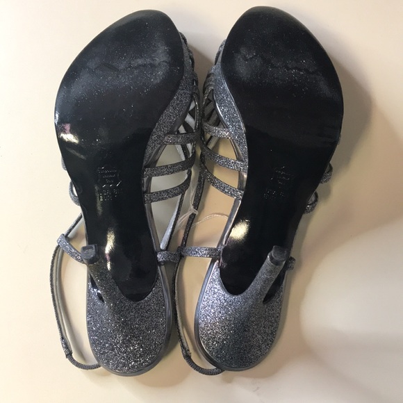 Nina Silver Sparkly Sling Heels size 8M - Picture 5 of 6